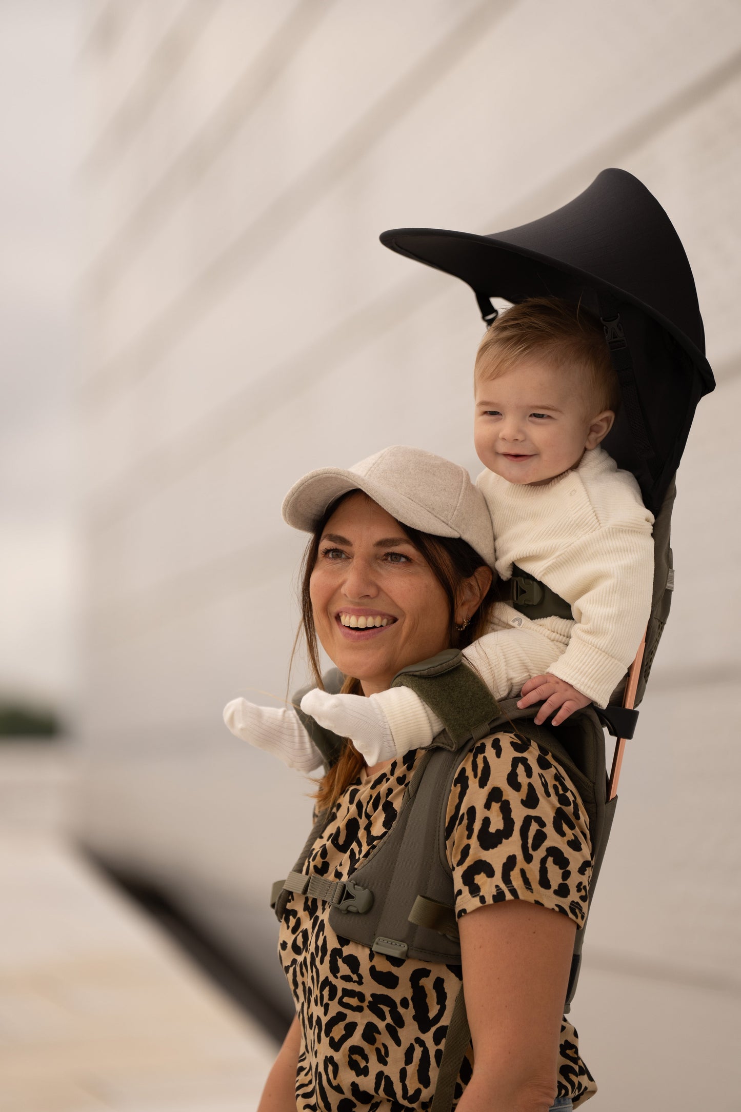 Minimeis G5 Premium Shoulder Carrier