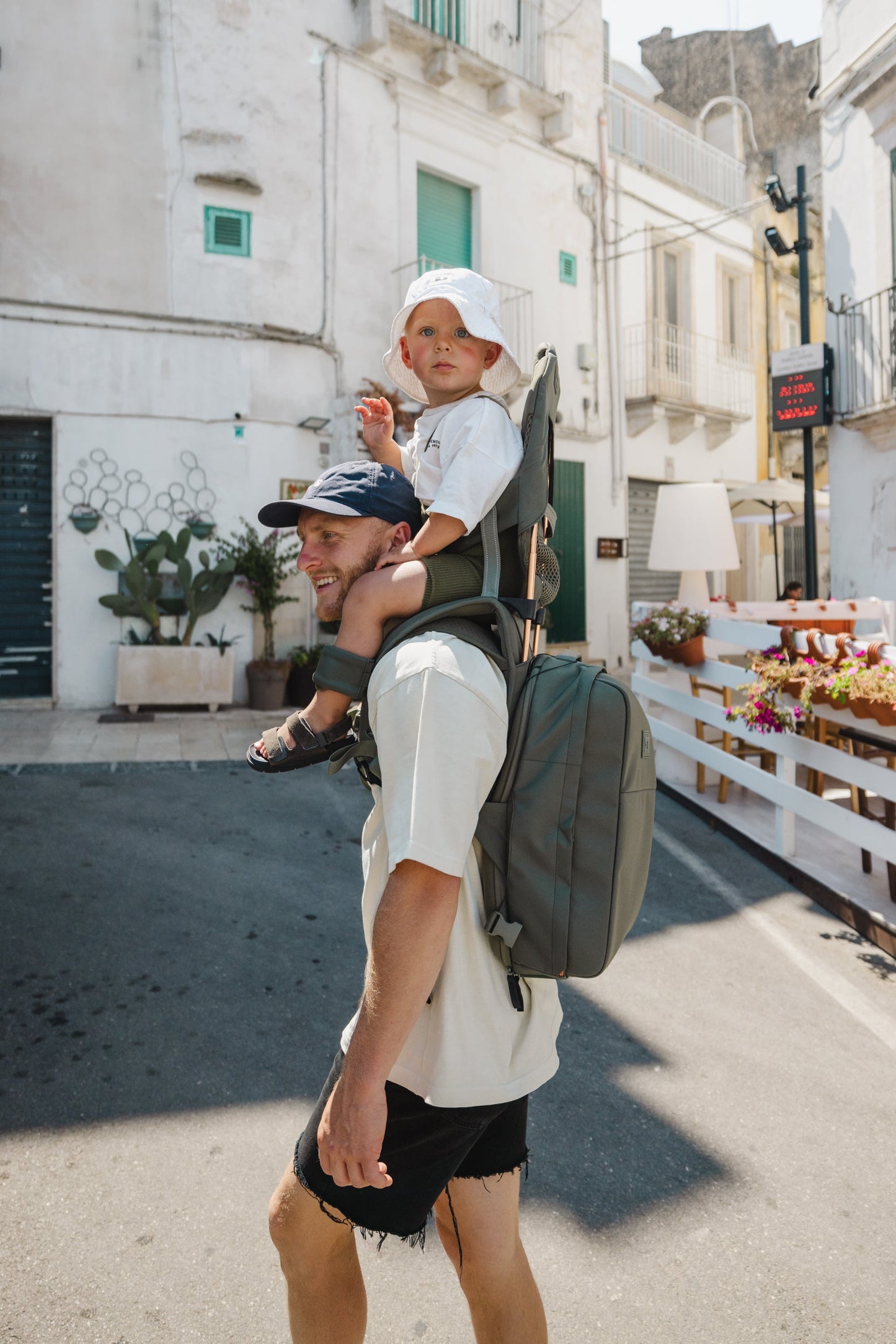 Minimeis G5 Premium Shoulder Carrier