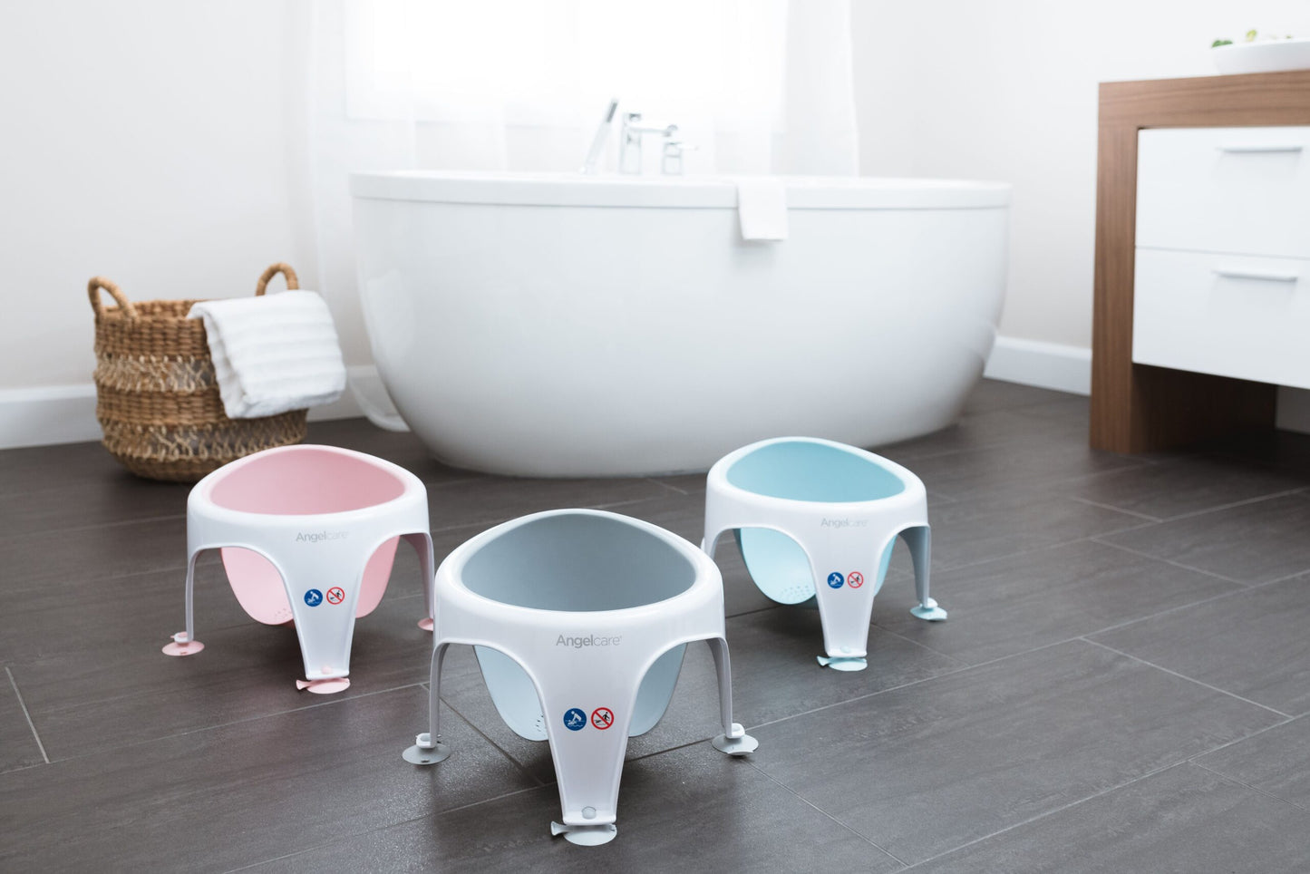 Angelcare Soft Touch Baby Bath Seat – Grey | Ergonomic, Hygienic & Safe for 6–10 Months