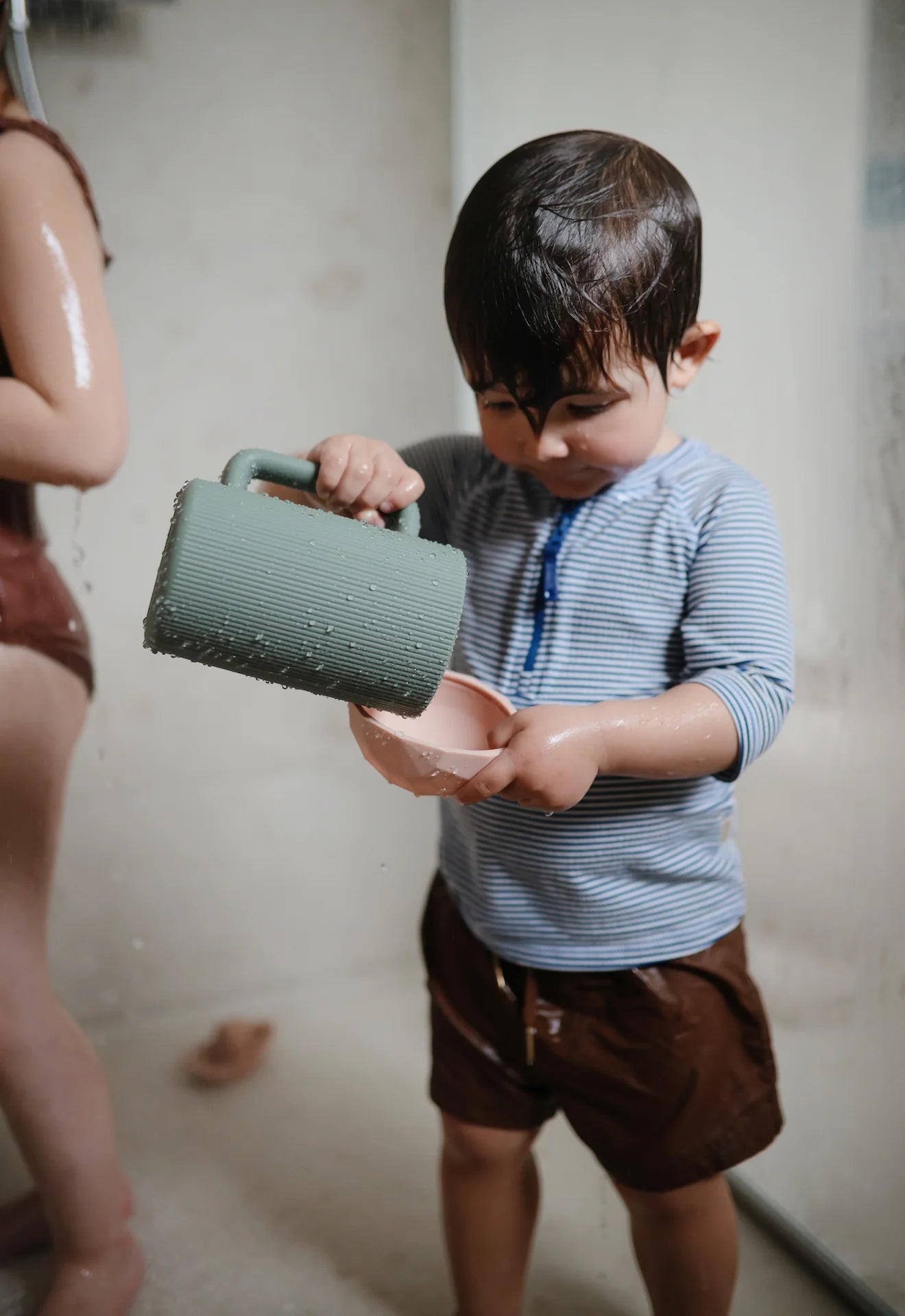 Mushie Bath Rinse Cup